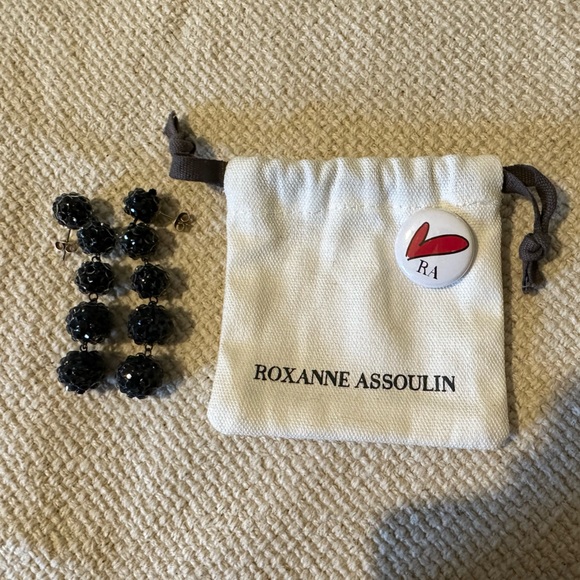 NEW Roxanne Assoulin black crystal drop earrings - Picture 4 of 4